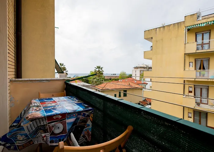 Apartamento Un Passo Dal Mare, Ac, Balconata Vivibile Albisola Superiore